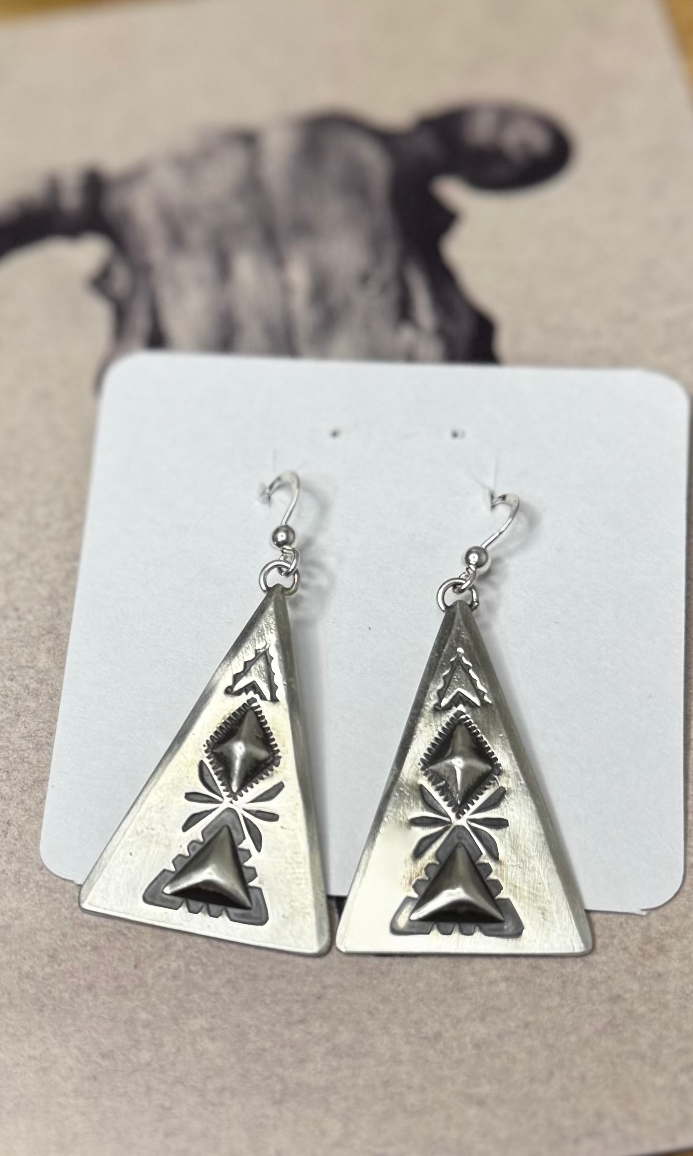 Triangle Arrow Dangling Earrings - Sterling Silver - Native Handmade - Dakota T. Willie (artist)