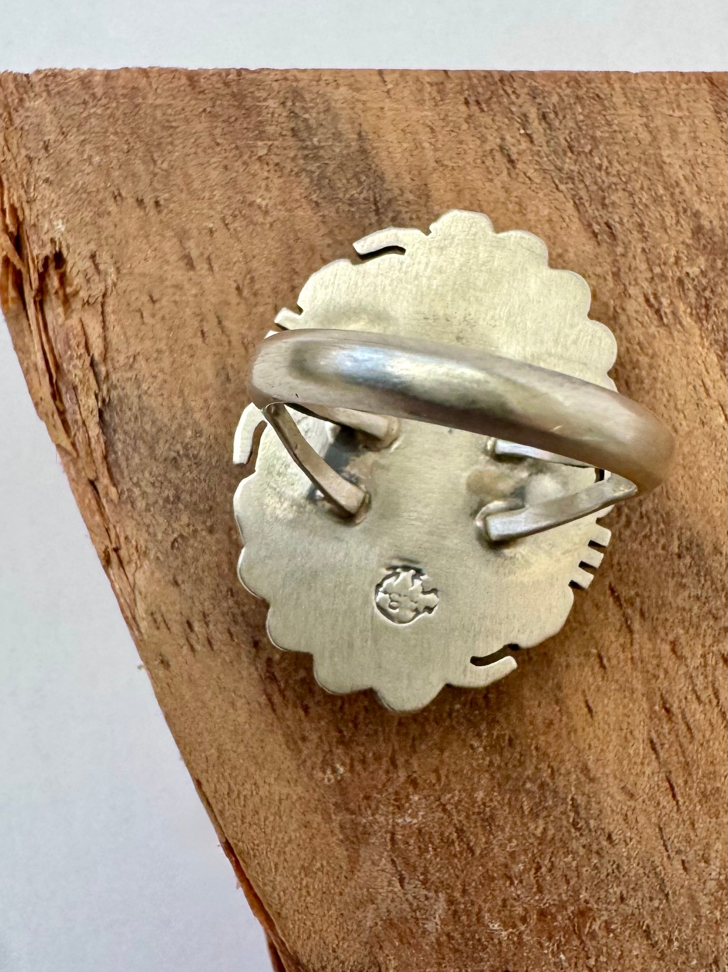 Sonoran Gold Oval Ring - Sterling Silver - Native Handmade - Daniel Benally (Artist) - Size 7