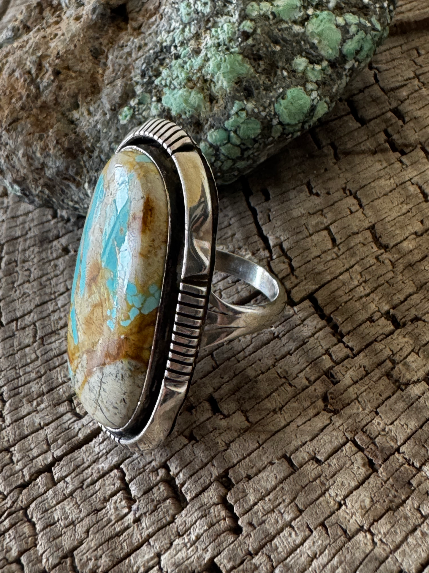 Oval Ring - Boulder Turquoise - Sterling Silver - Navajo Handmade - Lonnie Willie - Size 7.75