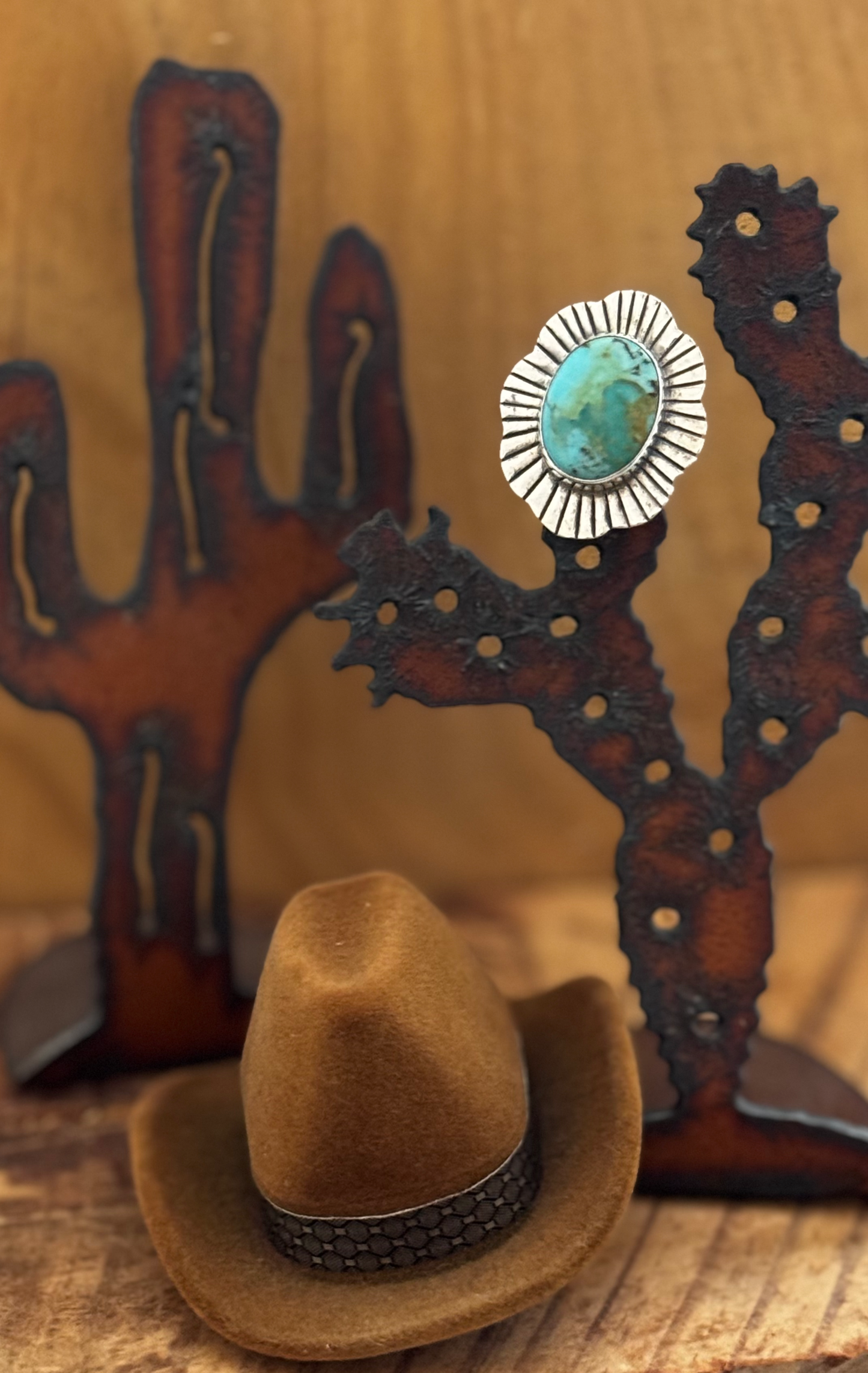 Shield Ring - Kingman Turquoise - Sterling Silver - Size 5.75