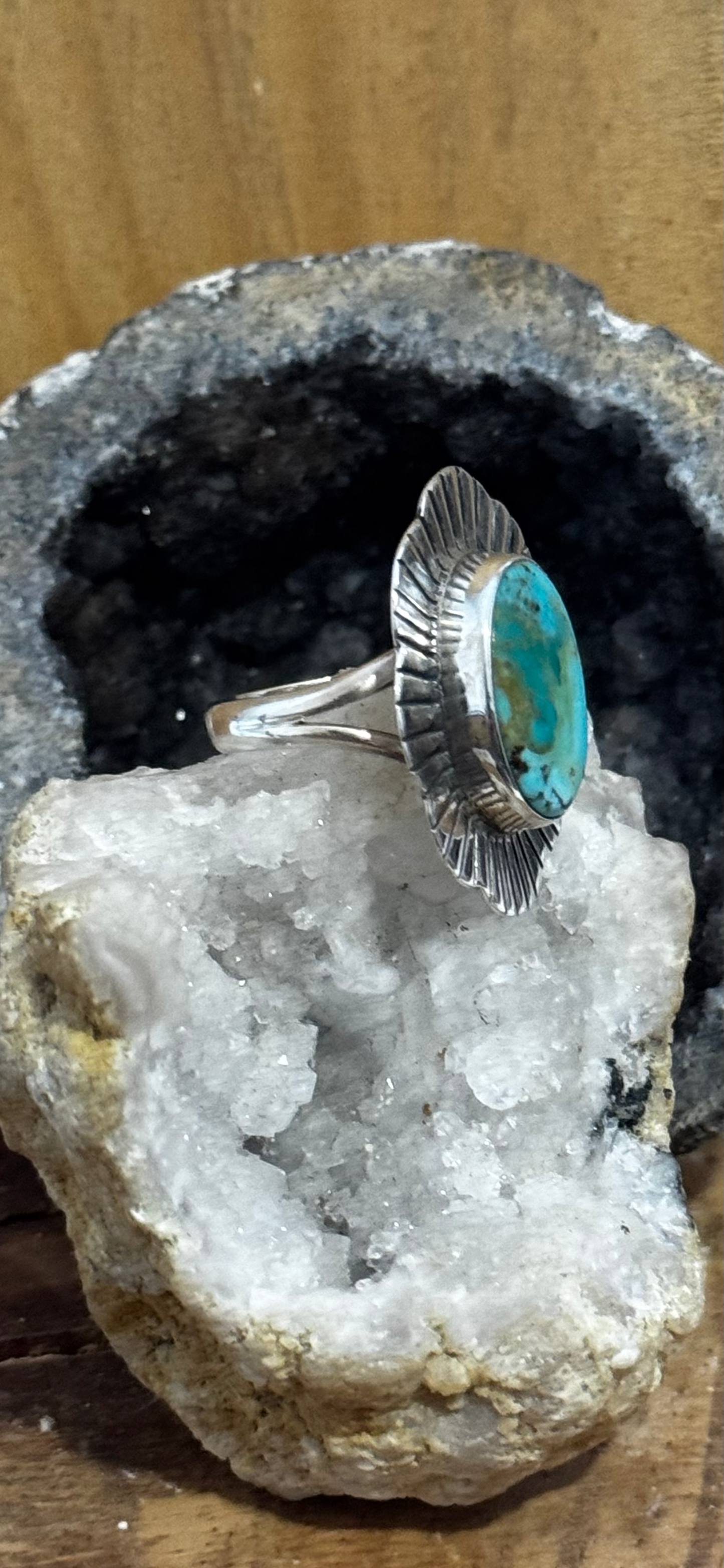 Shield Ring - Kingman Turquoise - Sterling Silver - Size 5.75