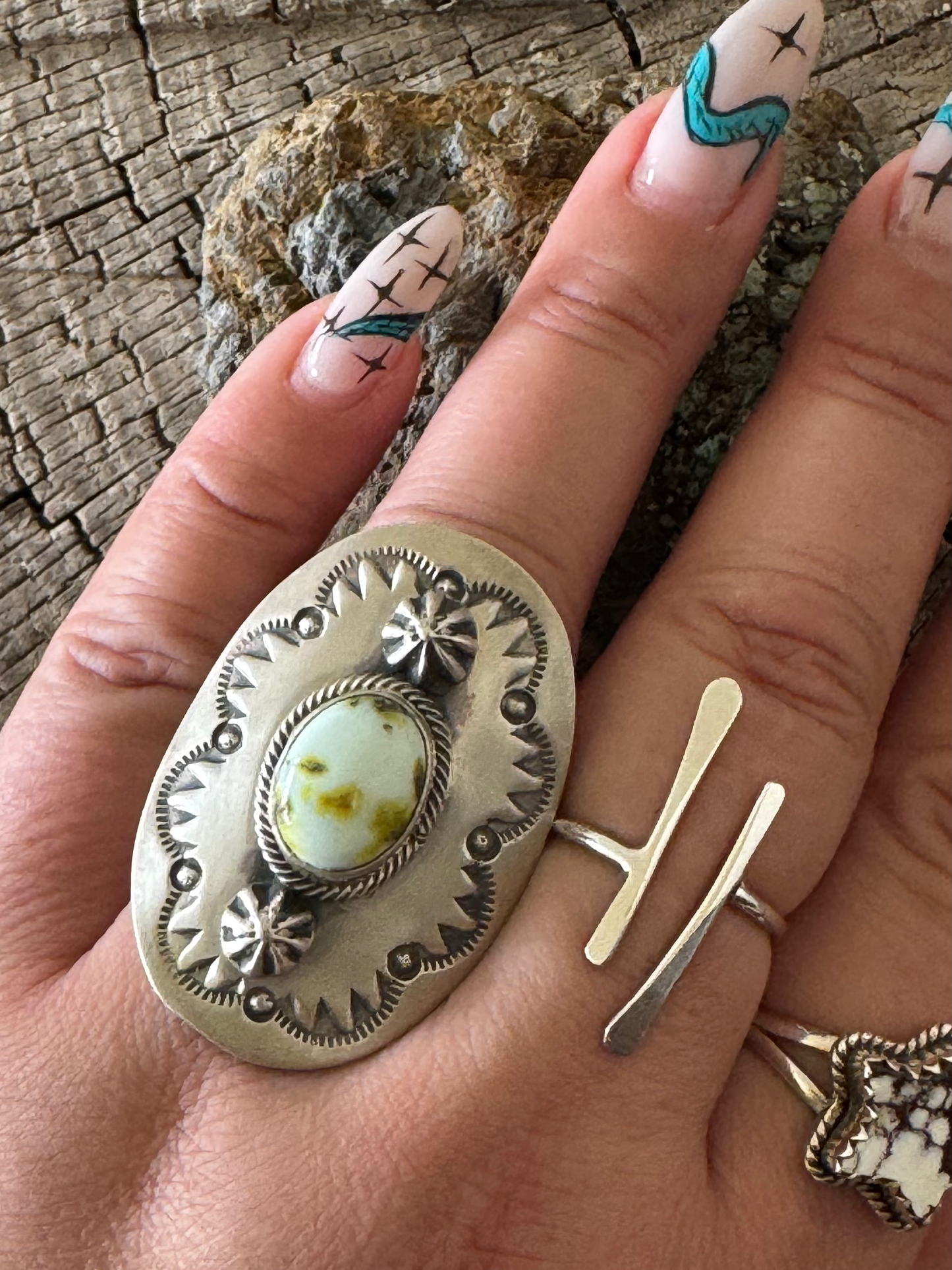 Oval Shield Ring - Palomino Turquoise - Sterling Silver - Native Handmade - Bob Becenti (artist) - Size Adjustable