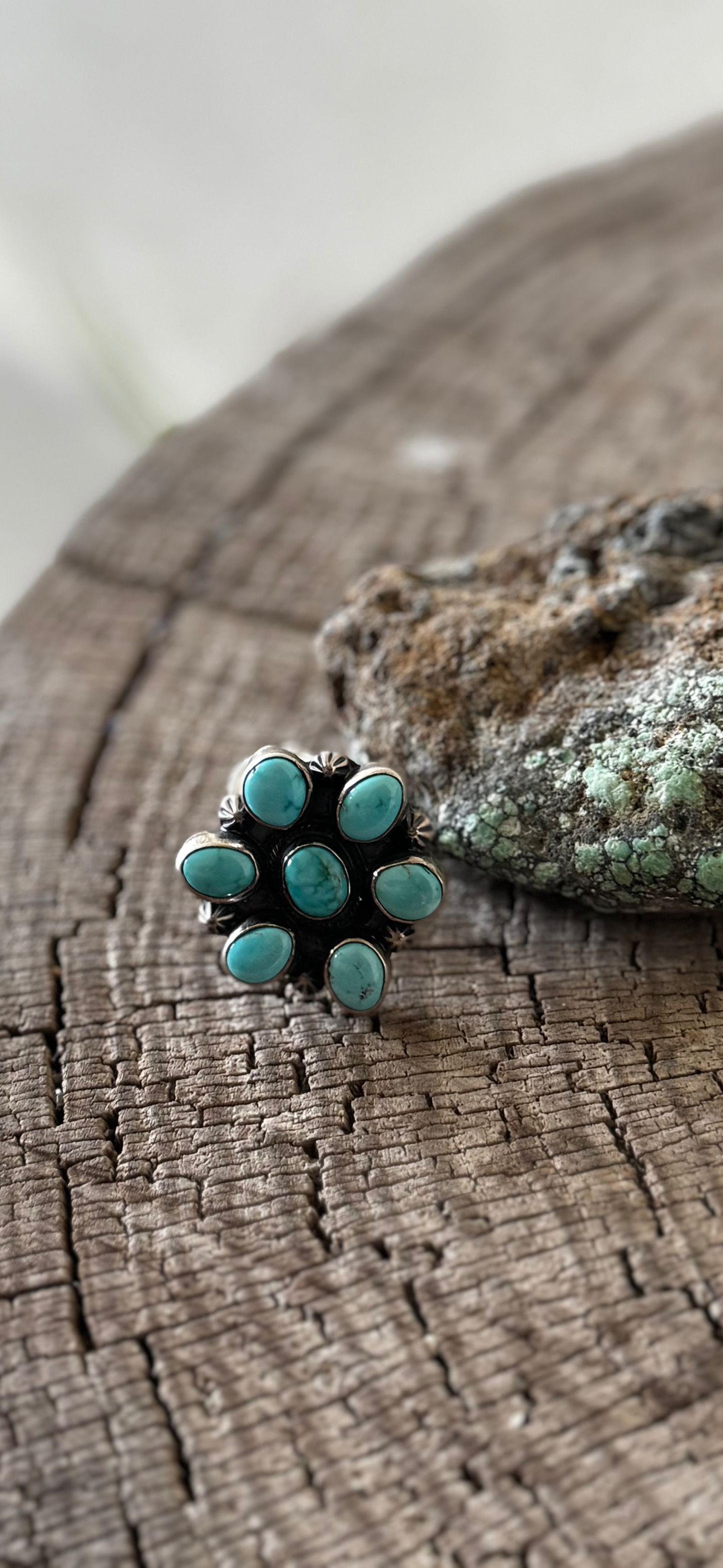 Cluster Turquoise Ring - Sterling Silver - Native Handmade - Kathleen Livingston (artist) - Size 8