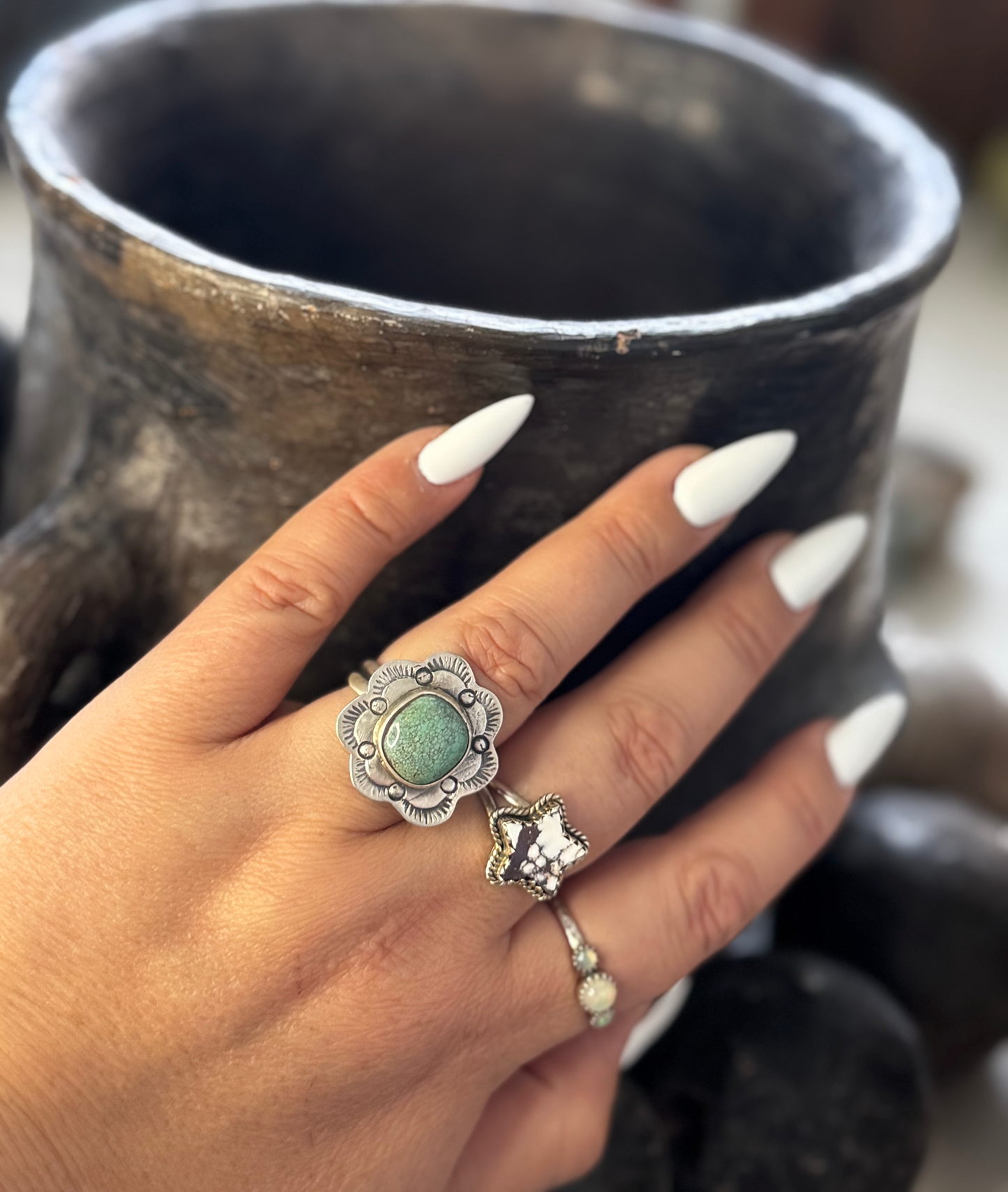 Ring with Ruffles - Turquoise - Sterling Silver - Native Handmade - Dan Henio (artist) - Size Adjustable
