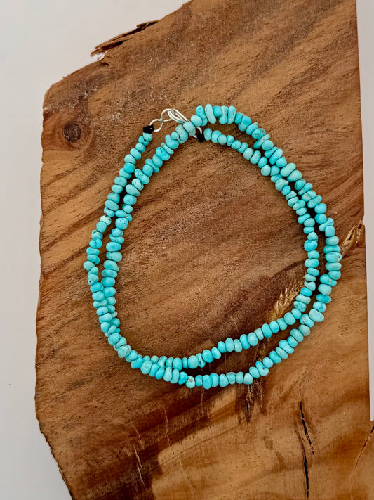 Lone Mountain Turquoise Cluster Bead Necklace (Light Blue) -Length 19"