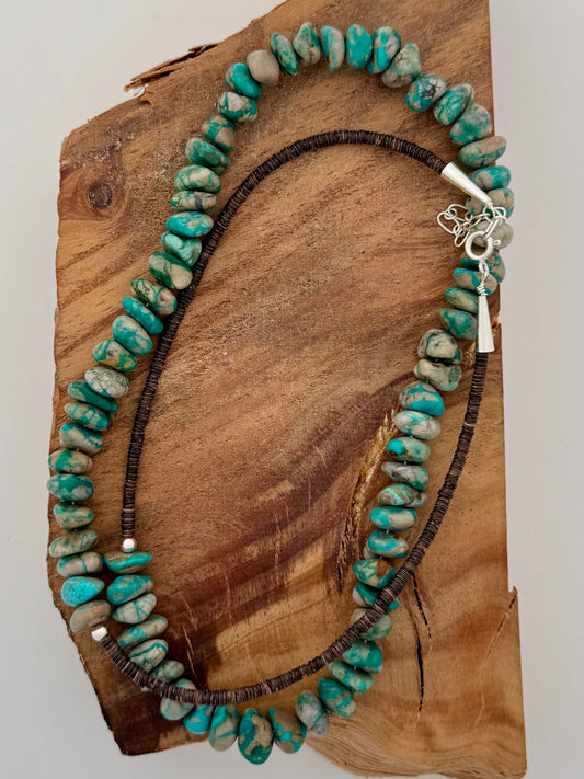 Olive Shell w/Chunky Fox Turquoise Bead Necklace Length 29.5" to 31.5"