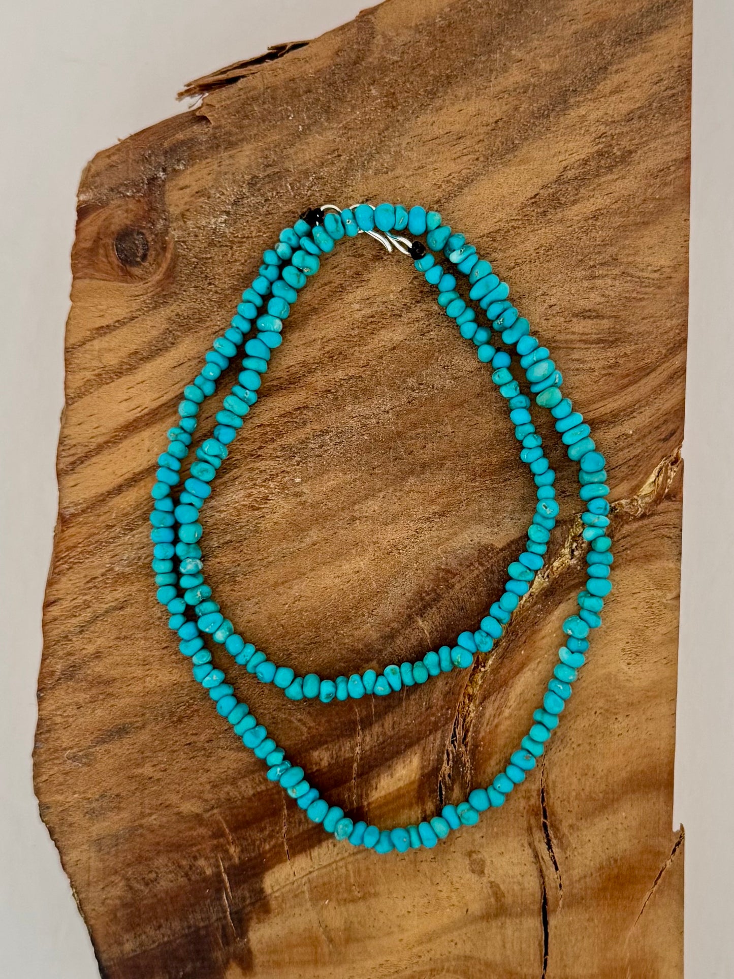 Lone Mountain Graduated Nugget Necklace - Blue Tone- Length 19"