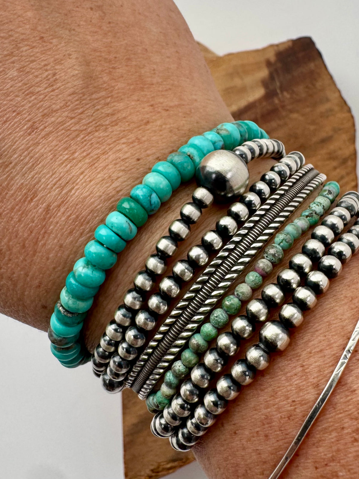 Hubei Turquoise Stretch Bead Bracelet Length 7" Stretch
