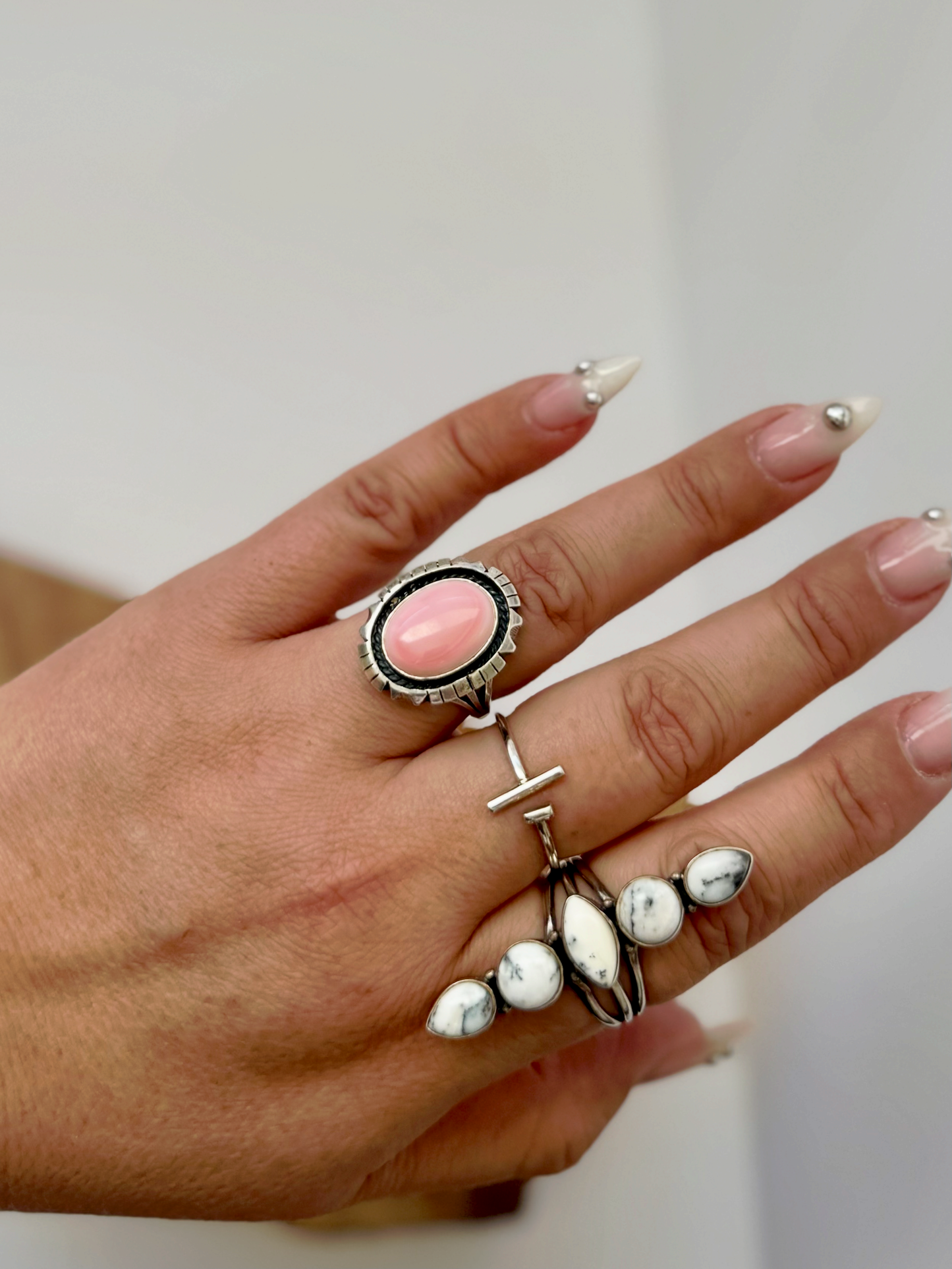 Pink Conch Ring - Sterling Silver - Native Handmade - Amos Begay (Artist) - Size 9