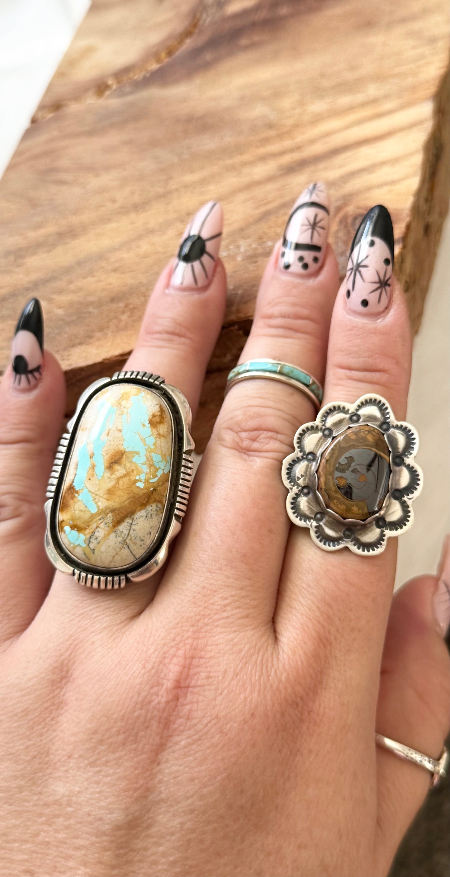 Oval Ring - Boulder Turquoise - Sterling Silver - Navajo Handmade - Lonnie Willie - Size 7.75