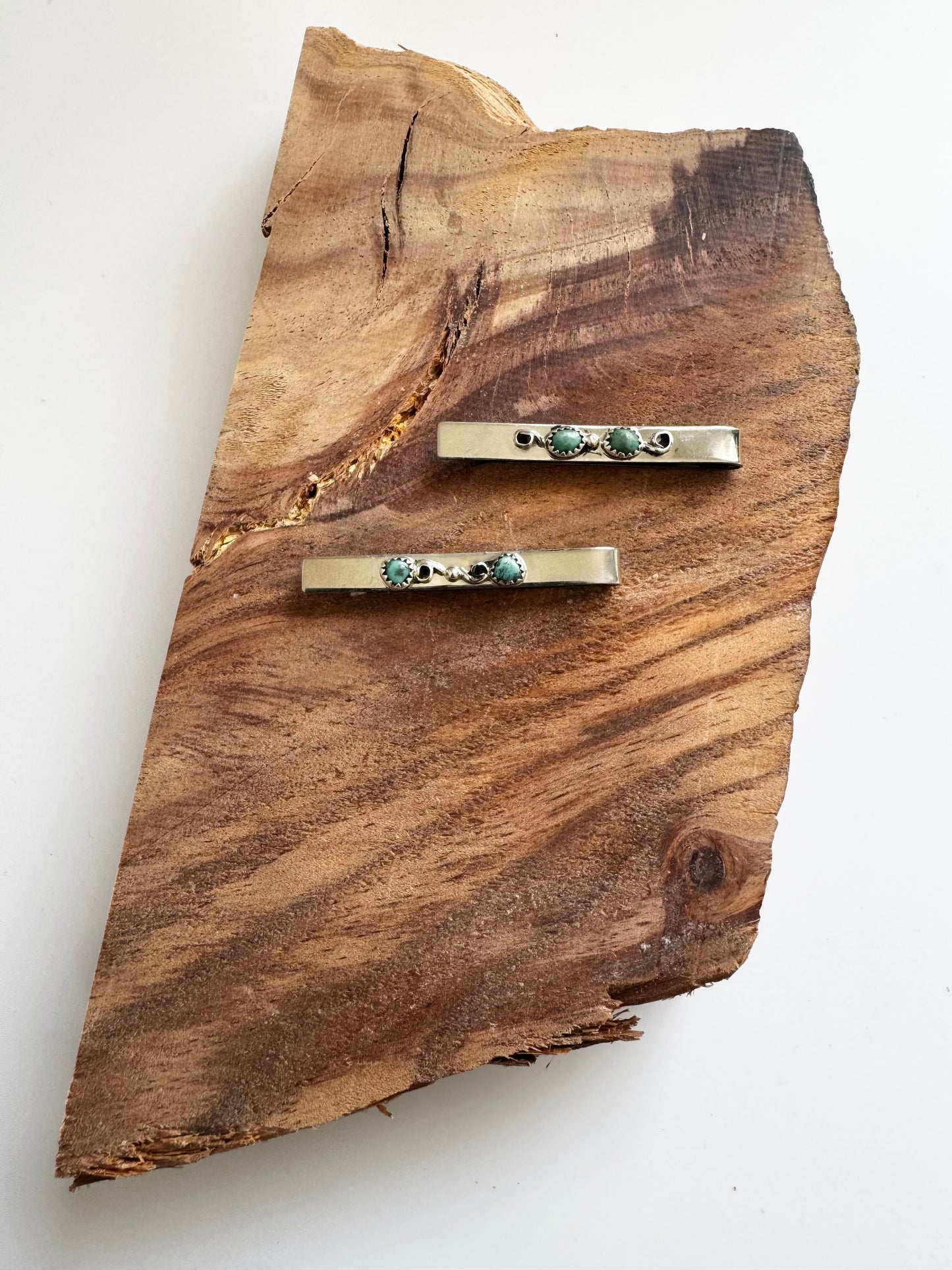 Kingman Turquoise - Tie Clip - Sterling Silver - Native Handmade - Dorothy Yazzie (Artist)