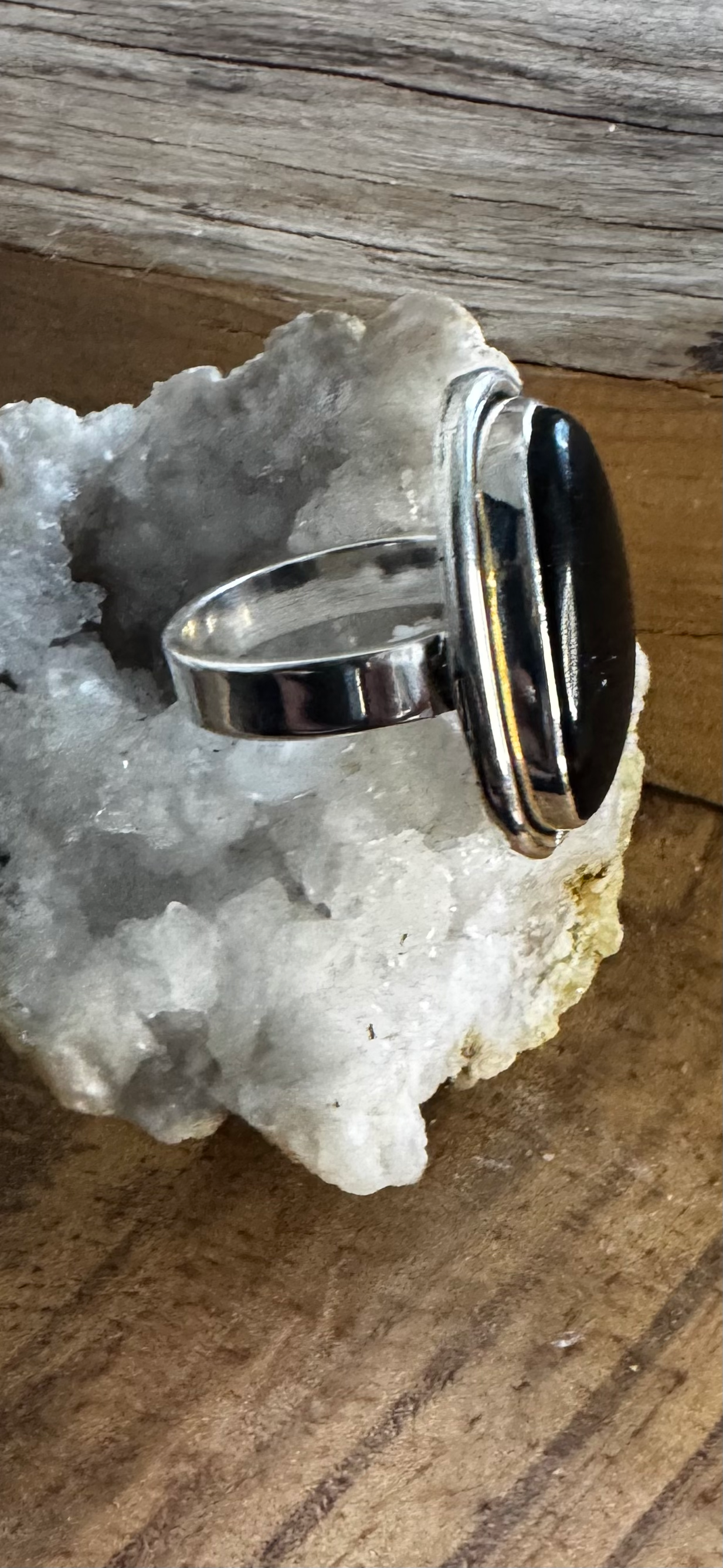 Oval Stone Ring - Black Onyx - Sterling Silver - Size 8