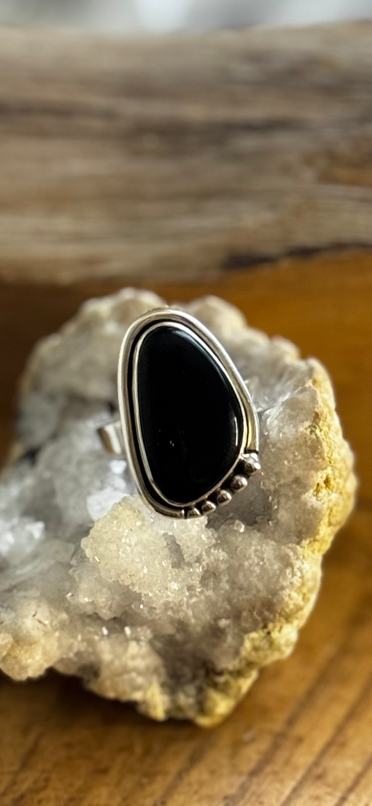 Oval Stone Ring - Black Onyx - Sterling Silver - Size 8