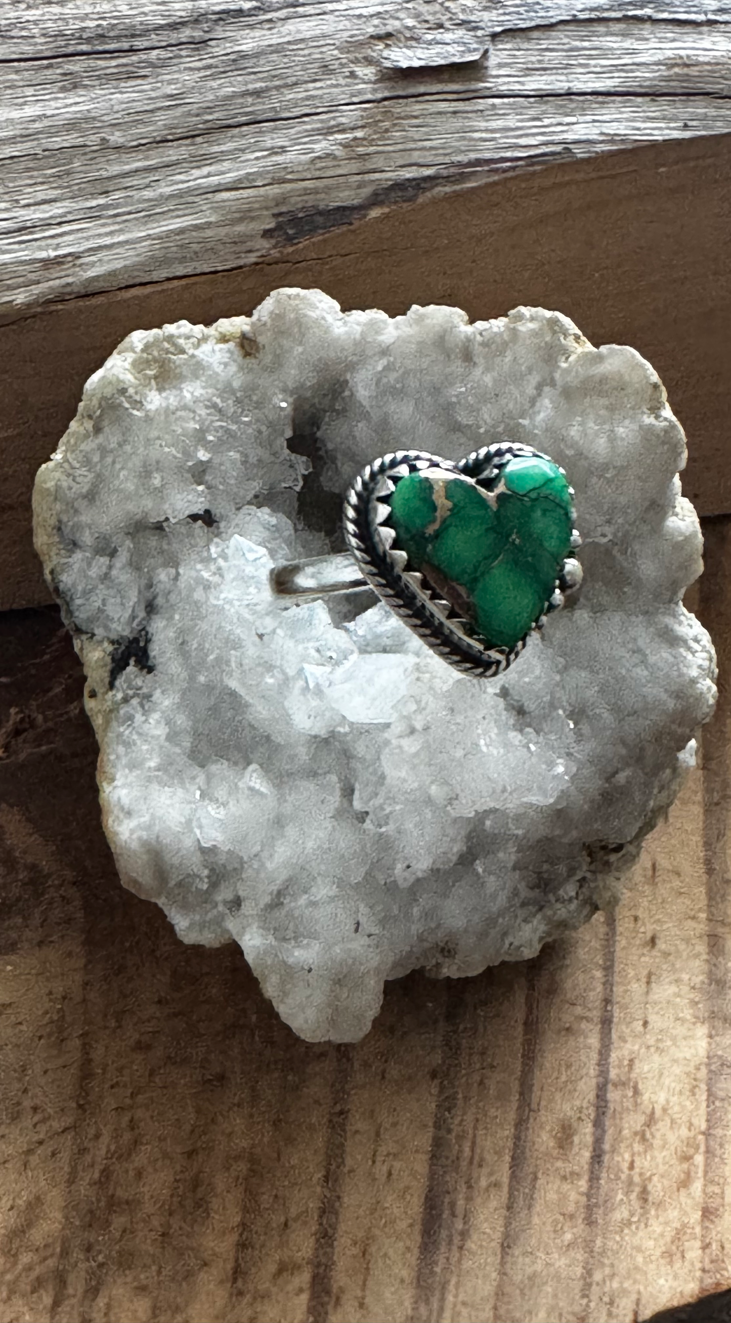 Heart Ring - Green Dahlia - Sterling Silver - Size 7