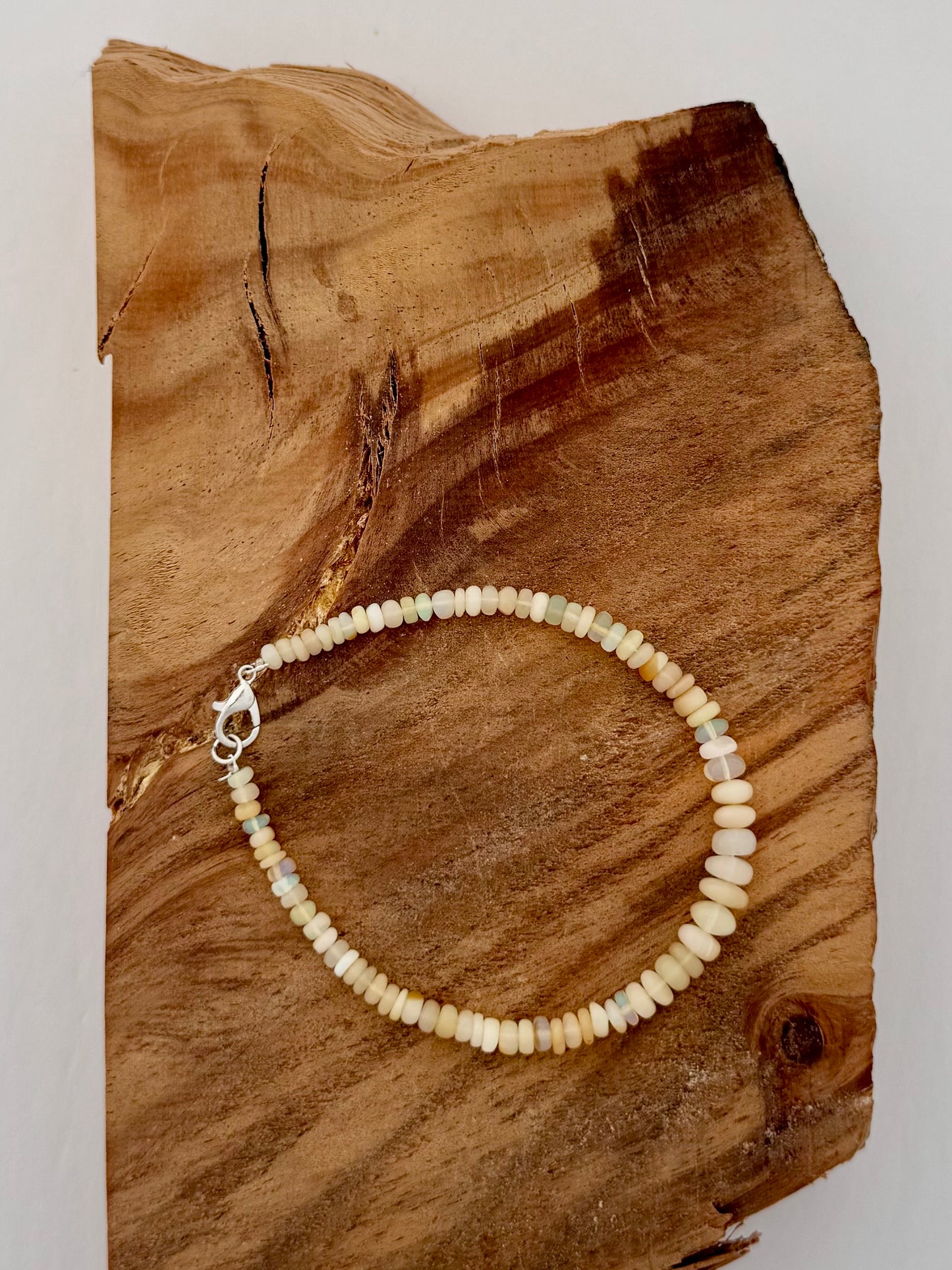 Opal Graduated Bead Bracelet - Length 7-8"