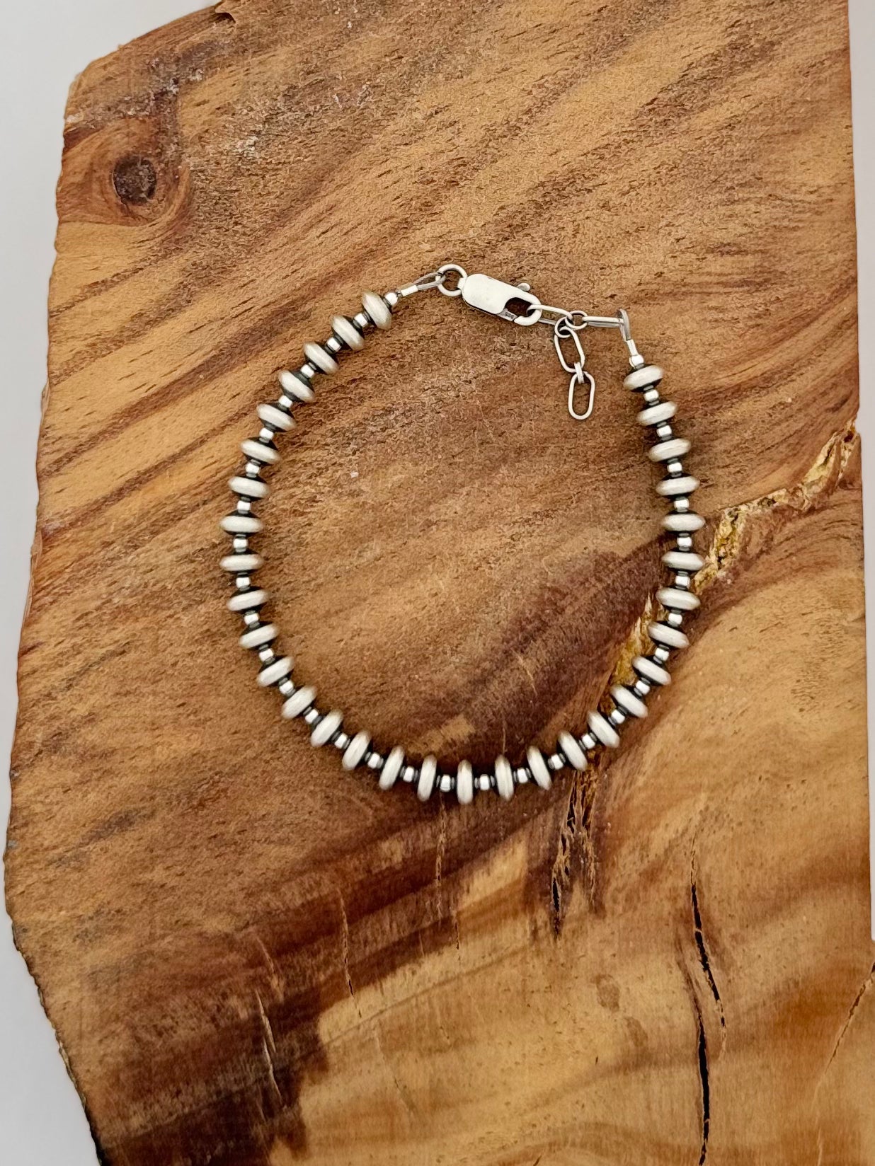 Sterling Silver Disk Shaped Oxy Bead Bracelet - Length 7-8"