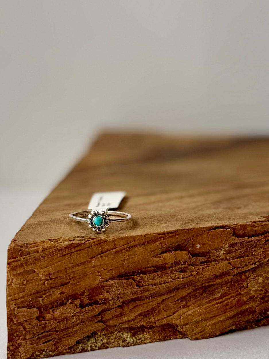 Flower Turquoise Ring - Sterling Silver