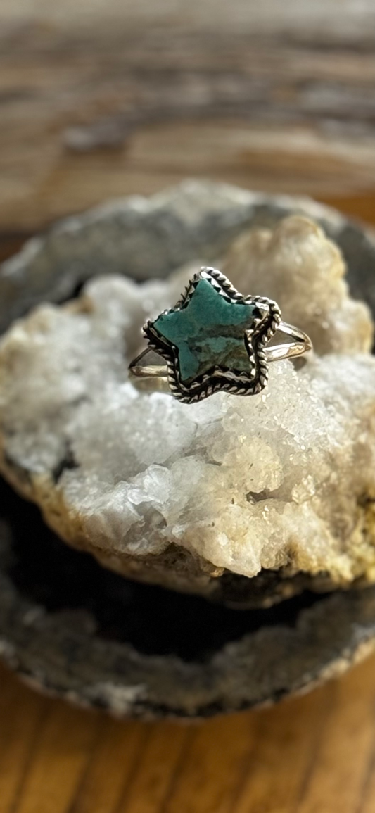 Star Ring - Mohave Turquoise - Sterling Silver - Size 11