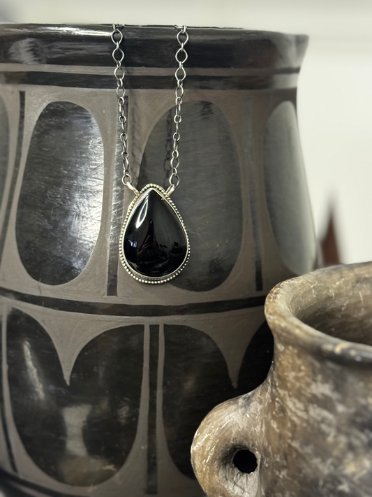 Tear Drop Necklace with Stone - Onyx - Sterling Silver - Native Handmade - HA (artist)