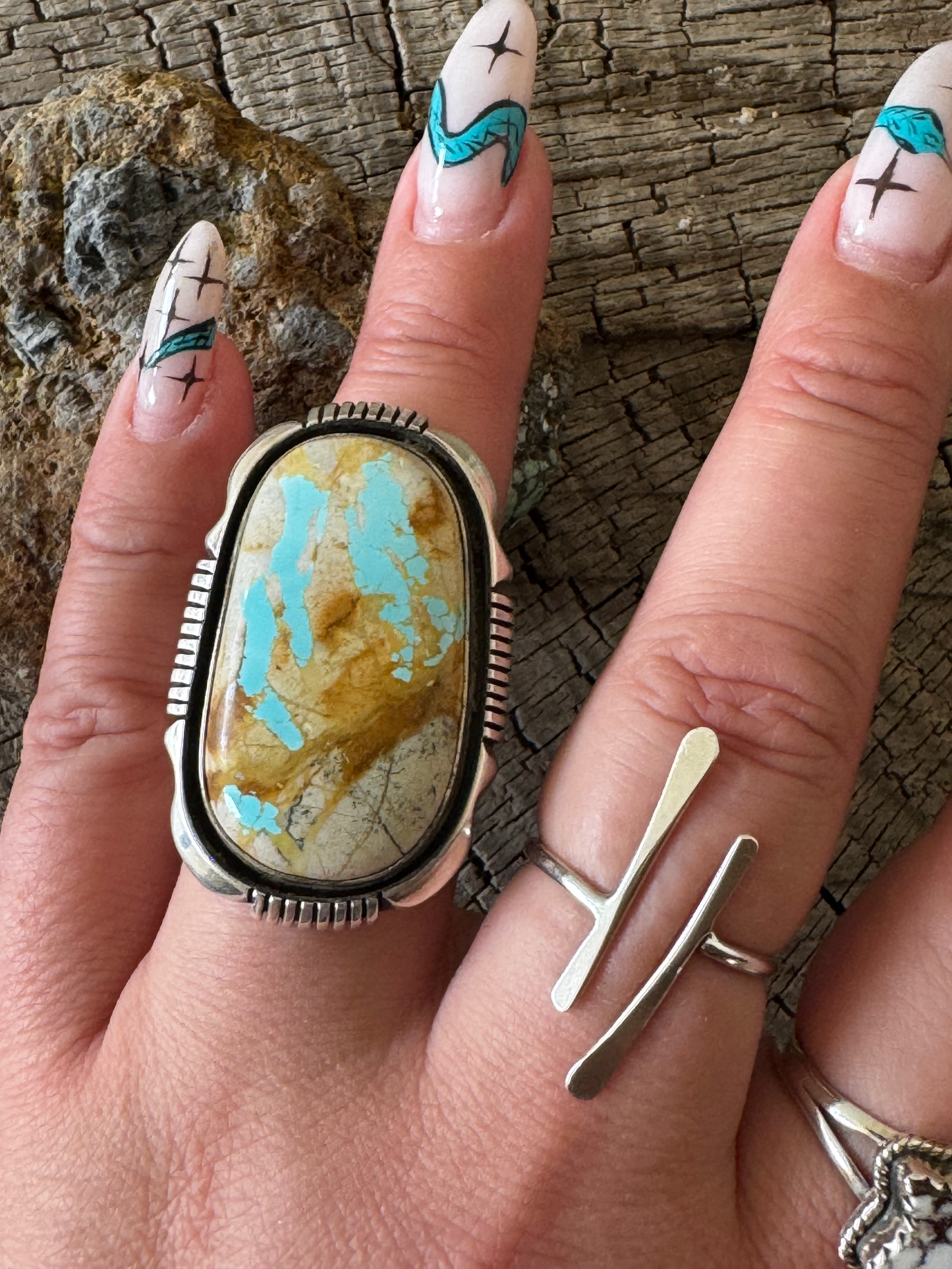 Oval Ring - Boulder Turquoise - Sterling Silver - Navajo Handmade - Lonnie Willie - Size 7.75
