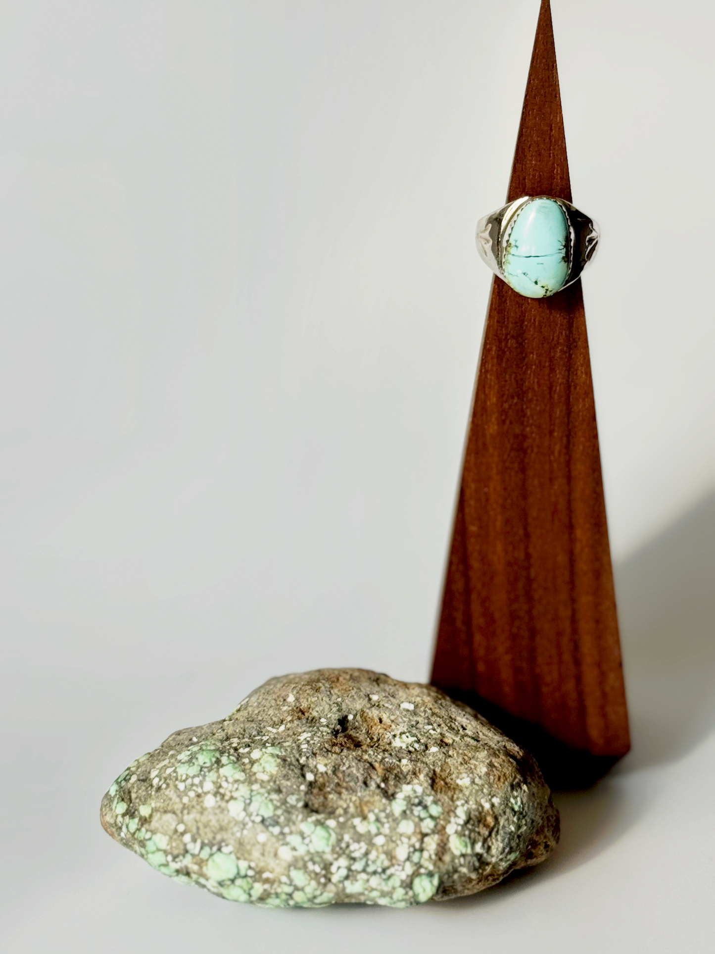 Kingman Turquoise Signet Ring - Sterling Silver - Native Handmade - Annie Lincoln (artist) - Size 9.75