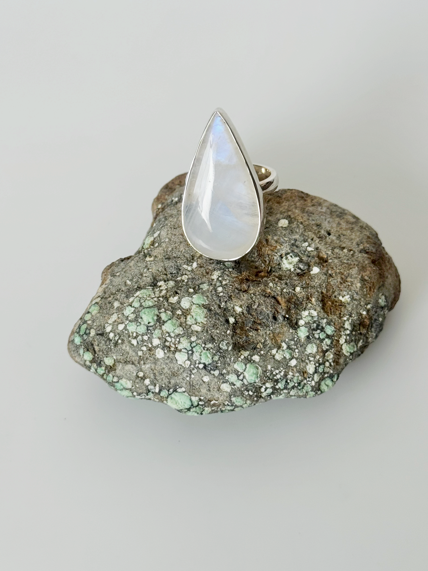 Moonstone Teardrop Ring - Sterling Silver - Size 7.5