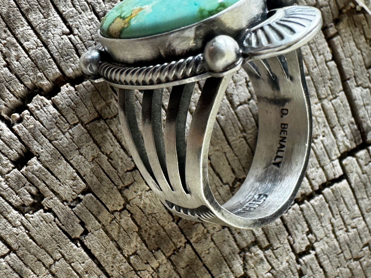 Oval Ring with Ruffles - Sonoran Turquoise - Sterling Silver - Native Handmade - D. Benally - Size 10