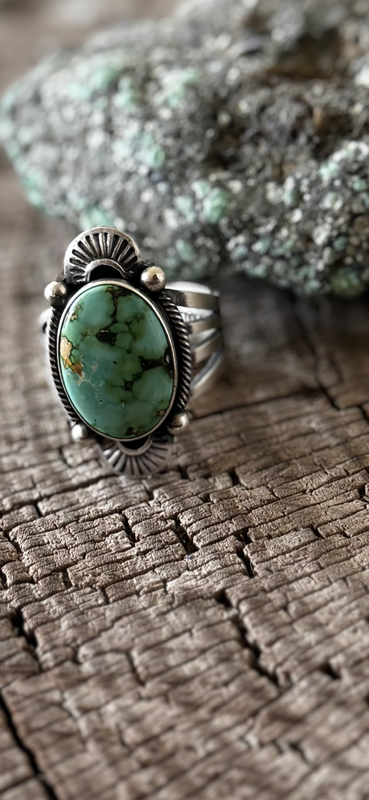 Oval Ring with Ruffles - Sonoran Turquoise - Sterling Silver - Native Handmade - D. Benally - Size 10