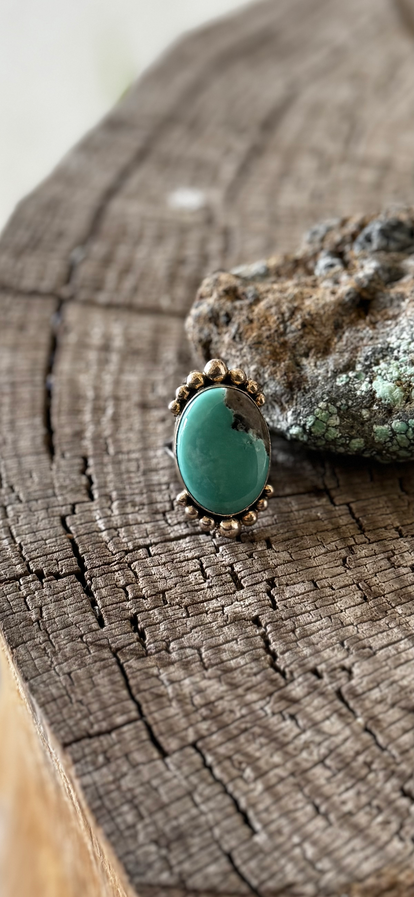 Oval Ring - Turquoise - Sterling Silver - Native Handmade - OC and Chris Billie (artist) - Size 8