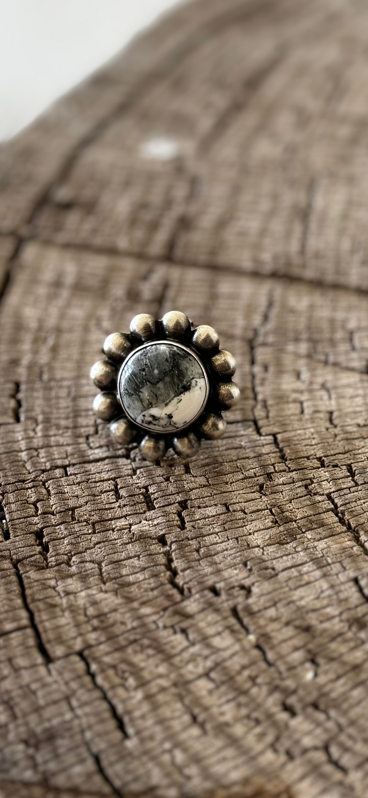 Round Sun Shaped - White Buffalo - Sterling Silver - Navajo Handmade - T (artist) - Size Adjustable