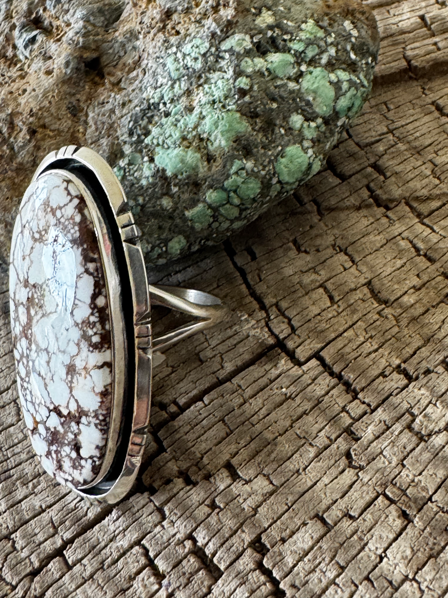Oval Ring - White Horse - Sterling Silver - Native Handmade - M (artist) - Size 10